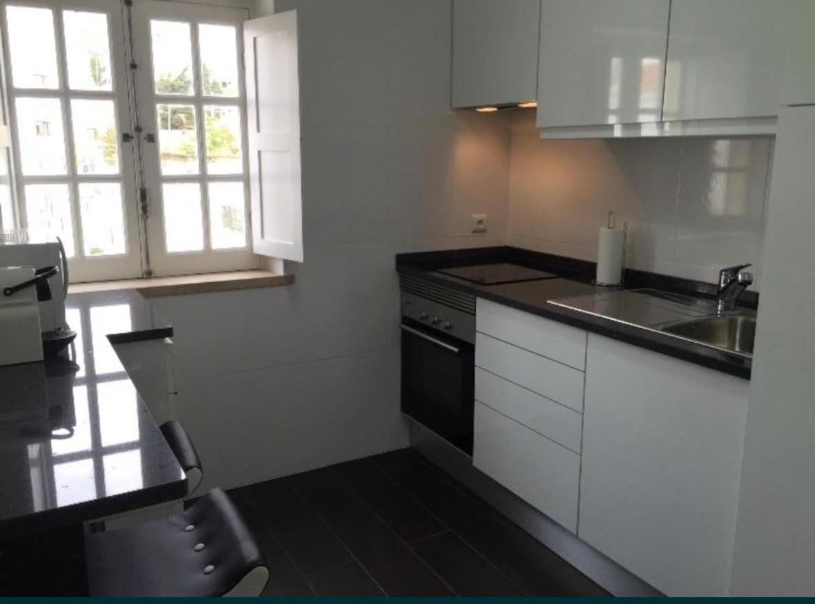 Sea house Apartment เซซิมบรา ภายนอก รูปภาพ