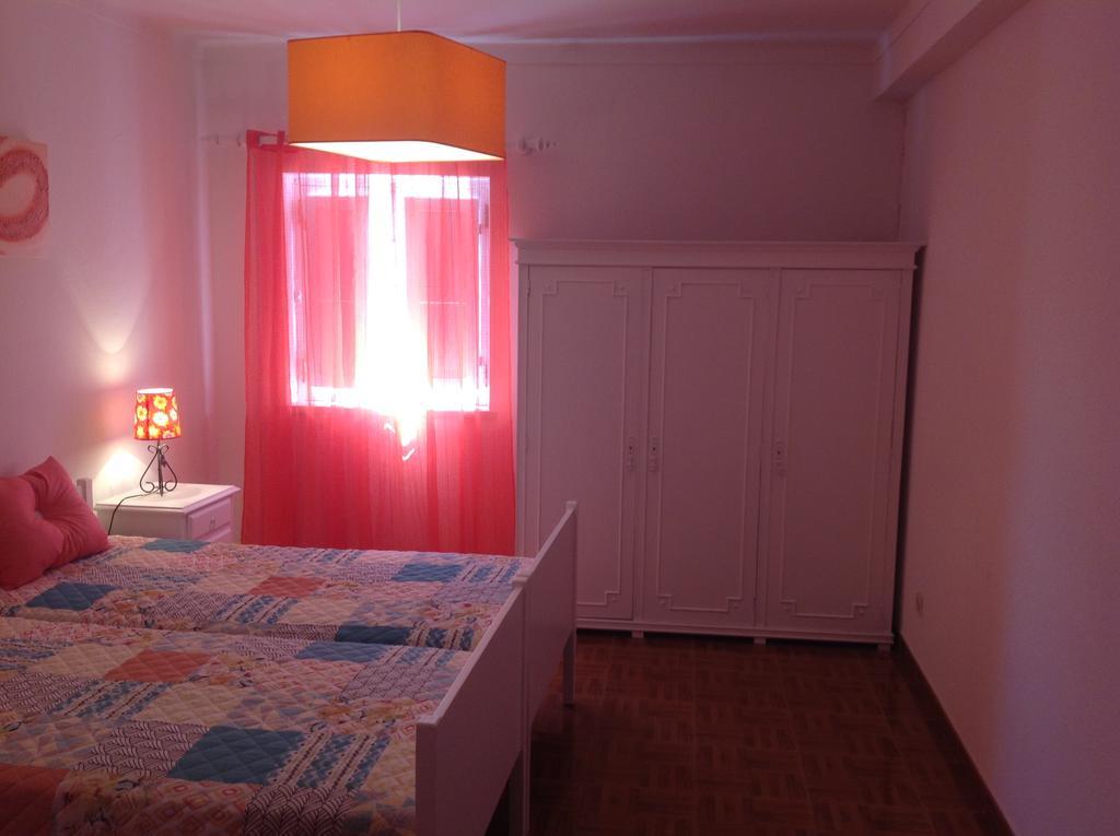Sea house Apartment เซซิมบรา ภายนอก รูปภาพ